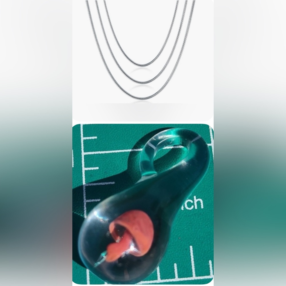 NWOT Necklace Red Mushroom 🍄 handblown glass w 18” .925 Sterling Silverpl. chain